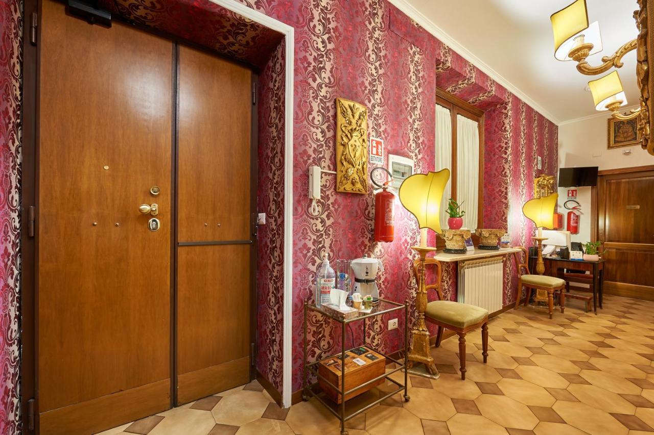 Fabrizio's Bed & Breakfast Roma
